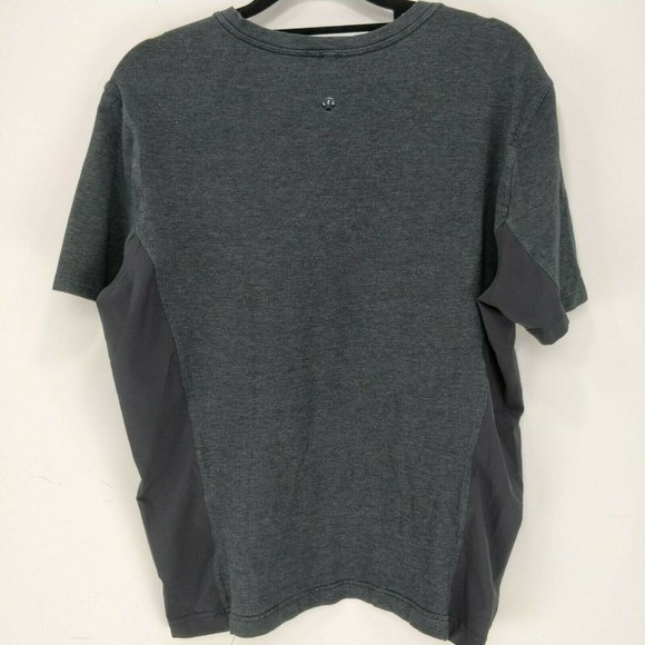 Lululemon Mens Size M Athletic Gym Running V-Neck Short Sleeves Gray T-Shirt Top - Picture 2 of 6